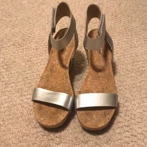 NWOT Lucky Brand Wedges